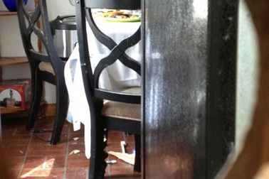 "Đột nhập" nhà 2 anh em nghi phạm đánh bom Boston