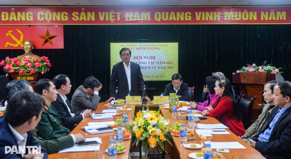 Thực hiện tốt việc chăm lo sức khỏe, cuộc sống người có công - 1 Thực hiện tốt việc chăm lo sức khỏe, cuộc sống người có công - 1