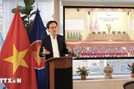 Đưa Nghị quyết thành hành động: Khẳng định nhất quán đường lối đối ngoại
