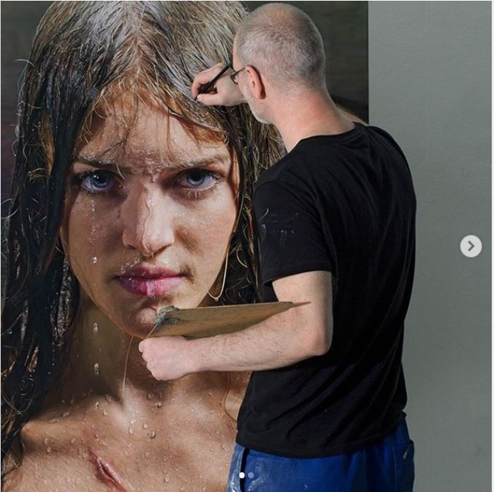 Kinh ngạc những bức tranh chân dung thiếu nữ thật hơn cả... ảnh thực - 3 Kinh ngạc những bức tranh chân dung thiếu nữ thật hơn cả... ảnh thực - 3