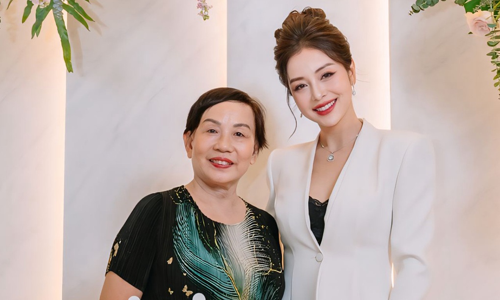 Hoa hậu Jennifer Phạm được mẹ chồng ủng hộ có sự nghiệp riêng - 2 Hoa hậu Jennifer Phạm được mẹ chồng ủng hộ có sự nghiệp riêng - 2