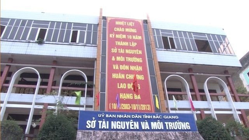 Thoát lao lý, lãnh đạo Sở Tài nguyên Bắc Giang nói gì với cơ quan điều tra? - 4 Thoát lao lý, lãnh đạo Sở Tài nguyên Bắc Giang nói gì với cơ quan điều tra? - 4