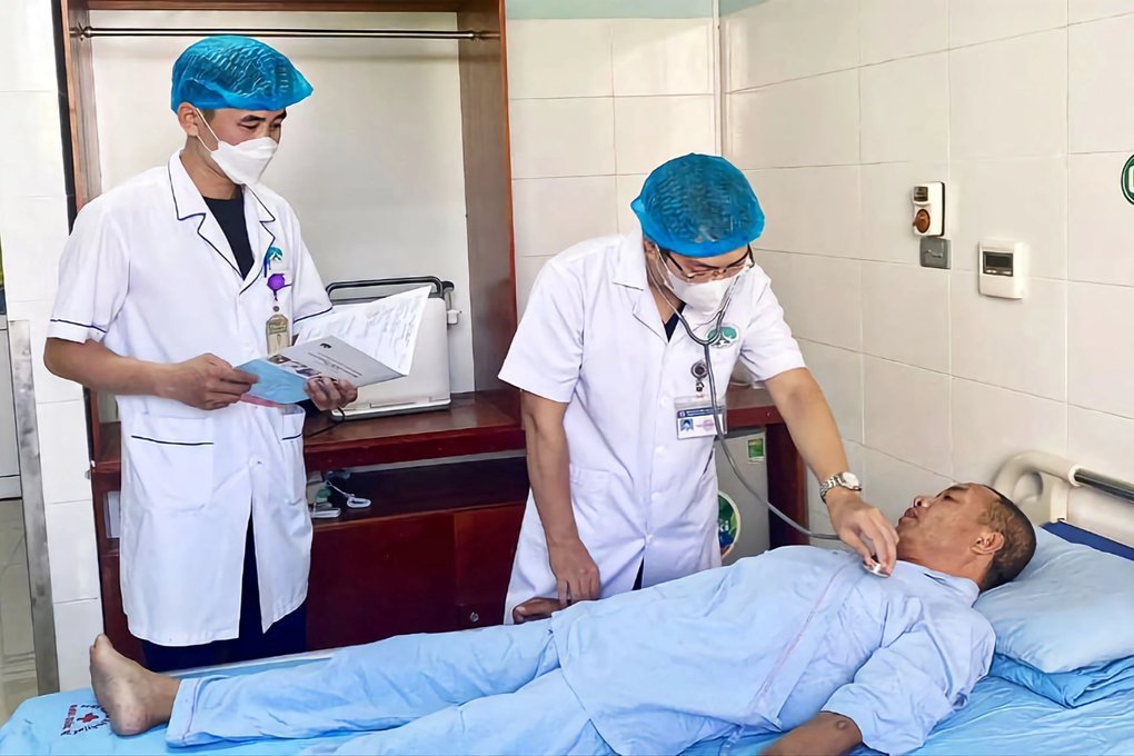 Nước mắt người vợ hiến thận cứu chồng, gia đình liên tiếp biến cố - 2 Nước mắt người vợ hiến thận cứu chồng, gia đình liên tiếp biến cố - 2
