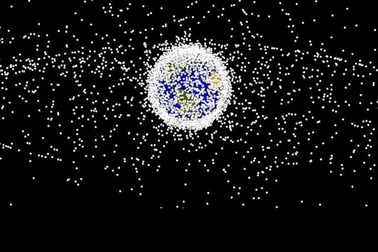 Phát triển công cụ dọn dẹp quỹ đạo Trái đất “cực độc”