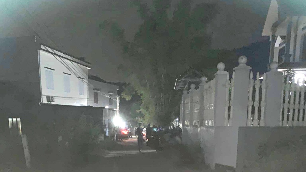 Con trai bàng hoàng phát hiện bố mẹ tử vong trong nhà - 1 Con trai bàng hoàng phát hiện bố mẹ tử vong trong nhà - 1