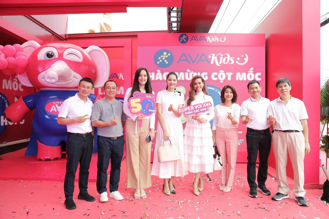 Hoàng My, Hương Giang vui mừng với tài trợ khủng của AVAKids cho các em hở hàm ếch - 1 Hoàng My, Hương Giang vui mừng với tài trợ khủng của AVAKids cho các em hở hàm ếch - 1