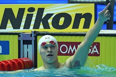 Sun Yang nói gì sau khi lỡ hẹn với cú hattrick HCV bơi lội thế giới?