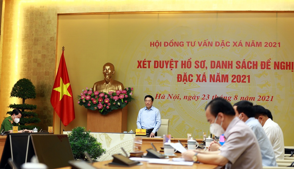 Xét danh sách phạm nhân được đặc xá dịp lễ 2/9 - 1 Xét danh sách phạm nhân được đặc xá dịp lễ 2/9 - 1
