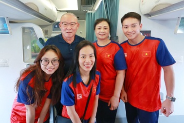 HLV Park Hang Seo sang Campuchia cổ vũ U22 Việt Nam đấu Thái Lan