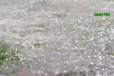 Mưa đá tại huyện biên giới Thanh Hóa