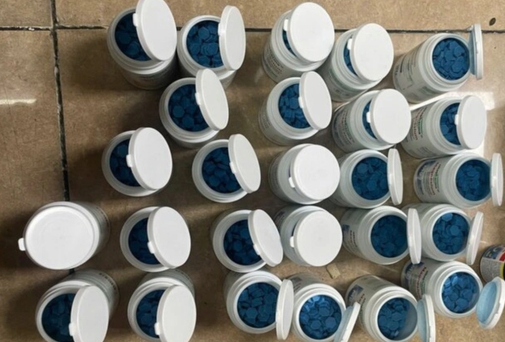 Hà Nội: Nỗ lực kiểm soát, ngăn chặn hàng lậu qua cửa khẩu - 1