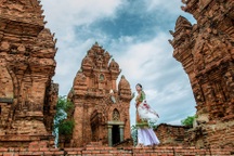 Lần đầu tiên tháp Pô Klong Garai không tổ chức lễ hội Katê