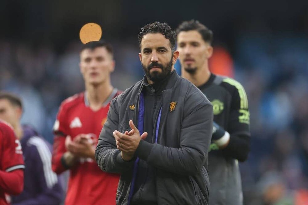 Lời tuyên bố từ Mourinho và vết thương khó lành của Man Utd