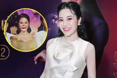 Tố My nói gì khi ảnh bị rạch nát trên poster liveshow Như Quỳnh?