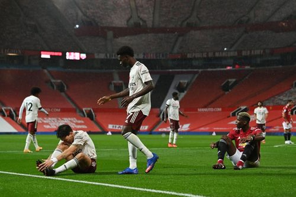 Những khoảnh khắc Arsenal hạ gục Man Utd tại Old Trafford - 14 Những khoảnh khắc Arsenal hạ gục Man Utd tại Old Trafford - 14