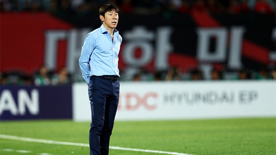 Tân thuyền trưởng tuyển Indonesia tuyên bố không muốn thua HLV Park Hang Seo - 1 Tân thuyền trưởng tuyển Indonesia tuyên bố không muốn thua HLV Park Hang Seo - 1