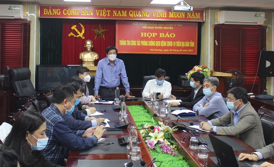 Phó Chủ tịch Hải Dương: Ổ dịch ở huyện Cẩm Giàng khá phức tạp - 3 Phó Chủ tịch Hải Dương: Ổ dịch ở huyện Cẩm Giàng khá phức tạp - 3