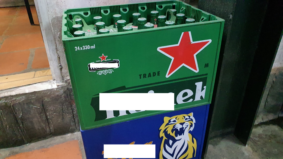 Hàng tạp hoá khóc ròng vì bia tồn xếp đầy kho không bán được - 2 Hàng tạp hoá khóc ròng vì bia tồn xếp đầy kho không bán được - 2
