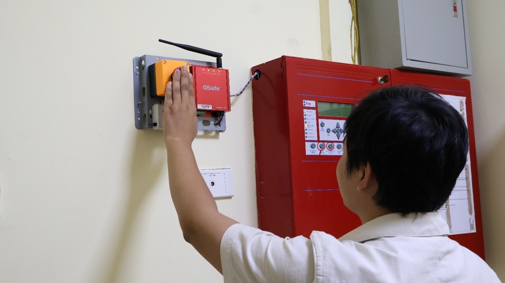 Hệ thống truyền tin báo cháy giúp rút ngắn “thời gian vàng” trong phòng và chữa cháy - 2 Hệ thống truyền tin báo cháy giúp rút ngắn “thời gian vàng” trong phòng và chữa cháy - 2