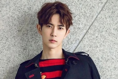 Mỹ nam 37 tuổi của Trung Quốc ngã lầu tử vong, người hâm mộ bàng hoàng