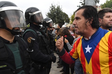 Tây Ban Nha cảnh báo sử dụng vũ lực tại Catalonia