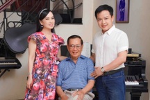 Ca sĩ Hà Phương làm điều đặc biệt cho cha và cậu ruột vào ngày sinh nhật