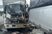 Húc đuôi xe tải trên cầu Cần Thơ, nam tài xế tử vong tại chỗ