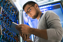 Những nghề đang "khát" nhân lực, tuyển dụng với mức lương ngàn USD