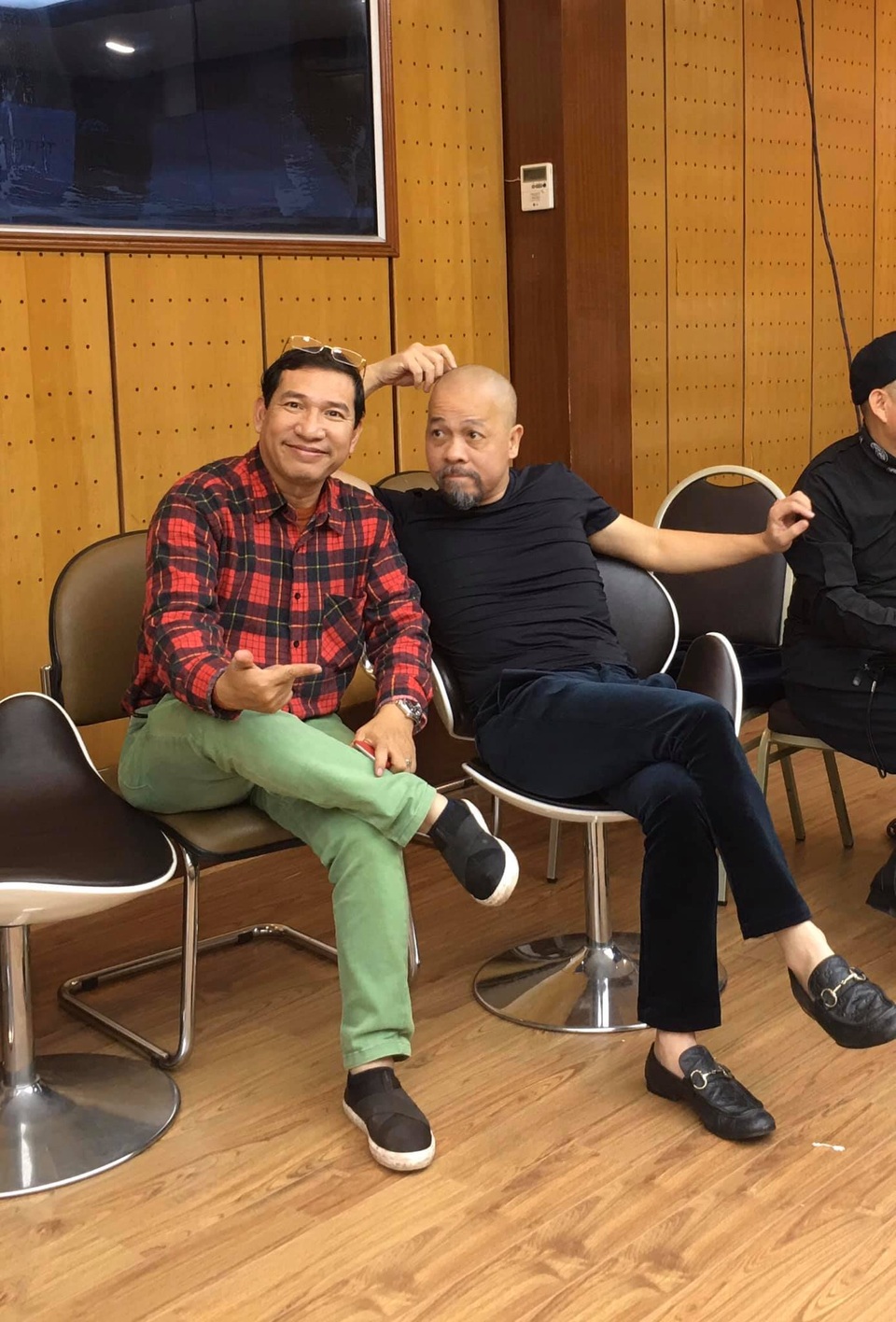 Vì sao Xuân Bắc, Công Lý vắng mặt trong chương trình thay thế “Táo Quân”? - 6 Vì sao Xuân Bắc, Công Lý vắng mặt trong chương trình thay thế “Táo Quân”? - 6
