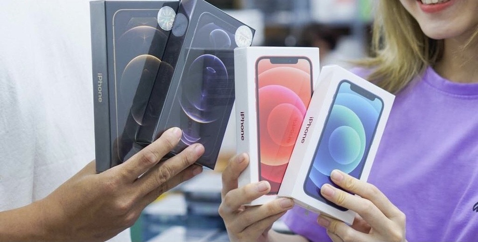 iPhone 12 VN/A tem chính hãng FPT sắp lên kệ tại Việt Nam - 6 iPhone 12 VN/A tem chính hãng FPT sắp lên kệ tại Việt Nam - 6