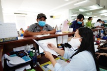 24 năm làm nhà nước, lương chỉ hơn 8 triệu đồng