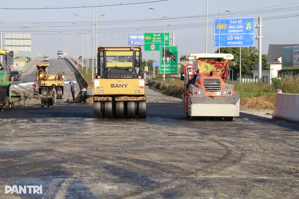 Dự án cao tốc Mai Sơn - Quốc lộ 45 nỗ lực thông xe ngày cuối năm 2022 - 5 Dự án cao tốc Mai Sơn - Quốc lộ 45 nỗ lực thông xe ngày cuối năm 2022 - 5