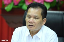 "Tăng lương tối thiểu sớm, từ 1/7: Chưa có tiền lệ nhưng có lợi"