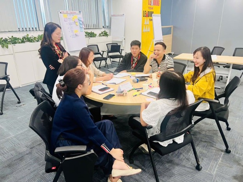 ROX Group được Anphabe vinh danh “Nguồn nhân lực hạnh phúc” - 2