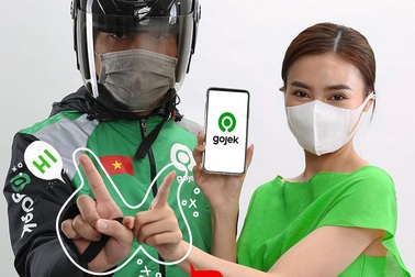 Sao Việt hưởng ứng "cơn lốc xanh" GOJEK ngày đầu đổ bộ Việt Nam