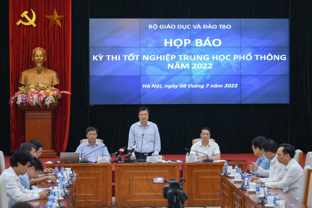 Bộ GD-ĐT: Năm tới sẽ thay đổi cách ra đề thi tốt nghiệp THPT - 4 Bộ GD-ĐT: Năm tới sẽ thay đổi cách ra đề thi tốt nghiệp THPT - 4