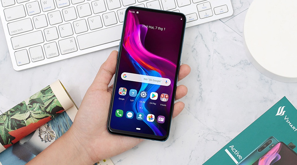 Loạt smartphone dưới 5 triệu chơi Tết - 2 Loạt smartphone dưới 5 triệu chơi Tết - 2