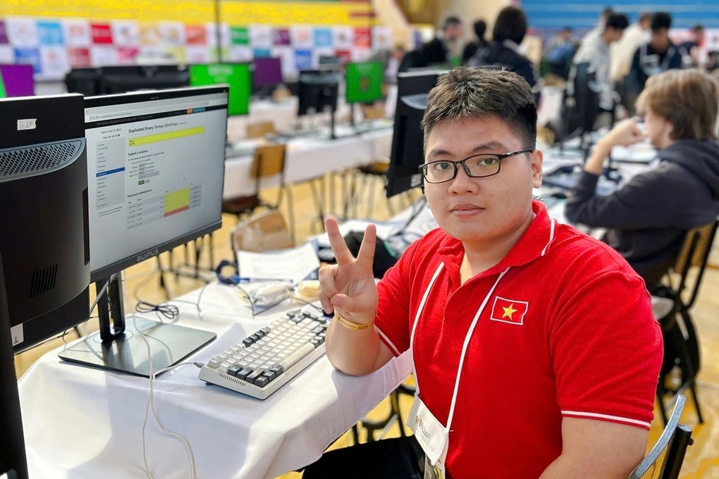 Nam sinh Gia Lai đầu tiên giành huy chương vàng Olympic tin học quốc tế - 1 Nam sinh Gia Lai đầu tiên giành huy chương vàng Olympic tin học quốc tế - 1