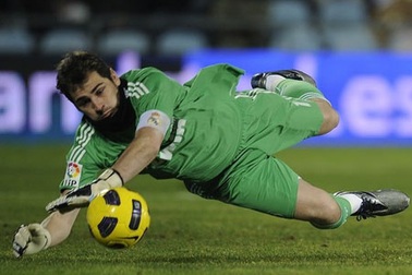 Casillas được bầu là “Thủ môn xuất sắc nhất năm 2010”