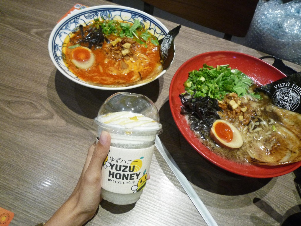 Kỳ Duyên - Minh Triệu ăn sạch Bangkok từ quán sang trọng đến vỉa hè - 6 Kỳ Duyên - Minh Triệu ăn sạch Bangkok từ quán sang trọng đến vỉa hè - 6