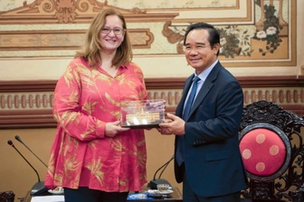 Bộ trưởng Hà Lan: Việt Nam đang dẫn đầu khu vực về phát triển cảng biển