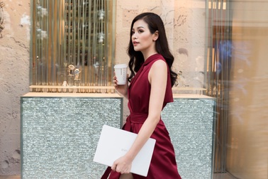 Tuyệt chiêu “thổi bay” những nỗi khổ “độc quyền” của nàng công sở