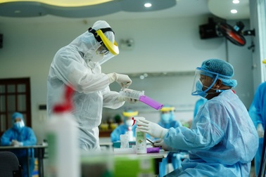 TPHCM xét nghiệm SARS-CoV-2 có thu phí: Mức giá chưa phù hợp thực tế?