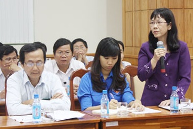 Giám đốc Sở GD-ĐT TPHCM: Không nên cấm dạy thêm