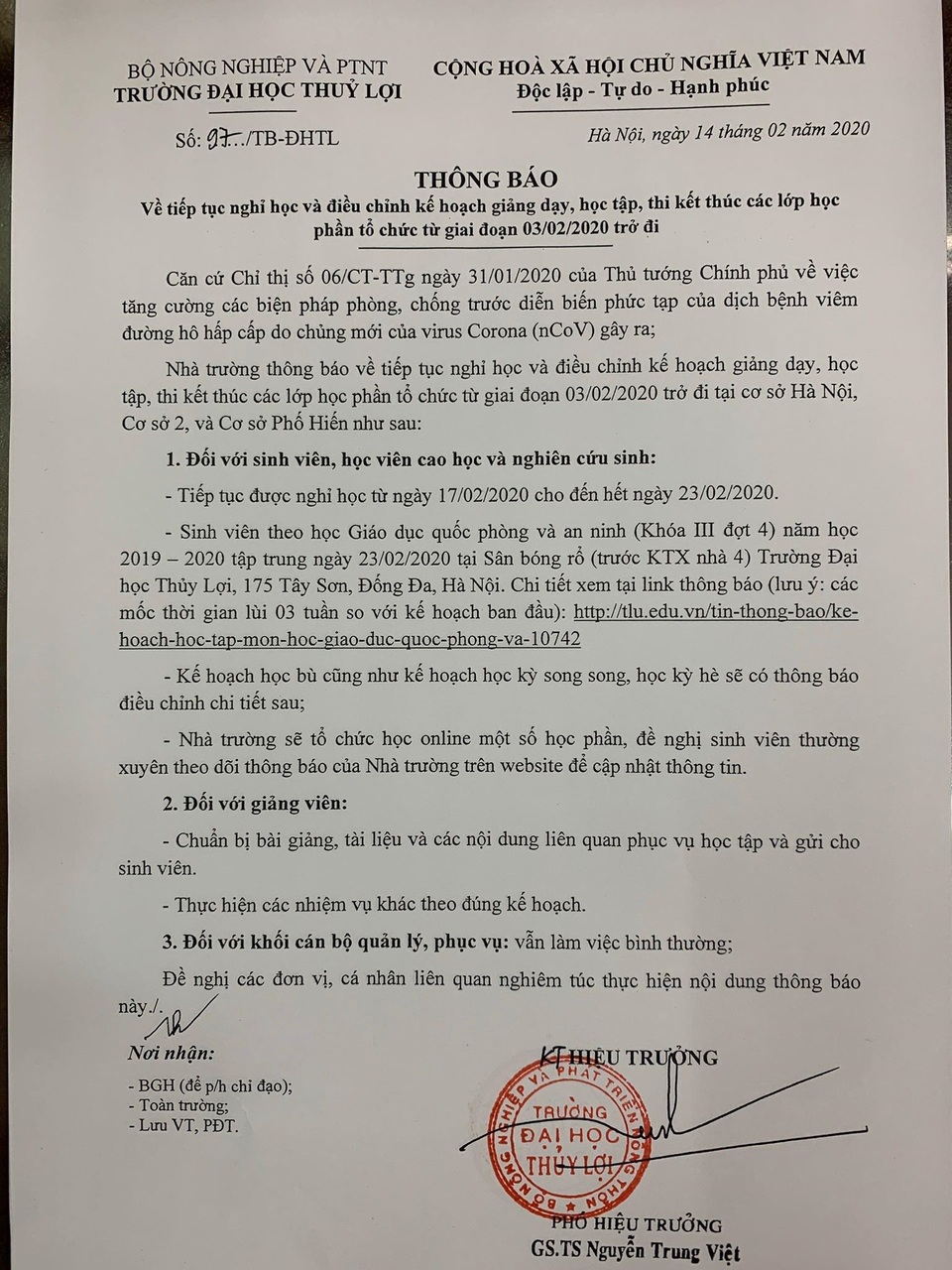 Hàng loạt trường đại học tiếp tục cho sinh viên nghỉ đến tuần cuối tháng 2 - 5 Hàng loạt trường đại học tiếp tục cho sinh viên nghỉ đến tuần cuối tháng 2 - 5
