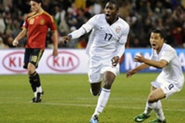 Bất ngờ hạ gục “Bò tót” TBN, Mỹ hùng dũng vào CK