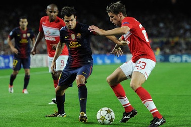 Spartak Moscow-Barcelona: Vé sớm chờ trao tay các vị khách