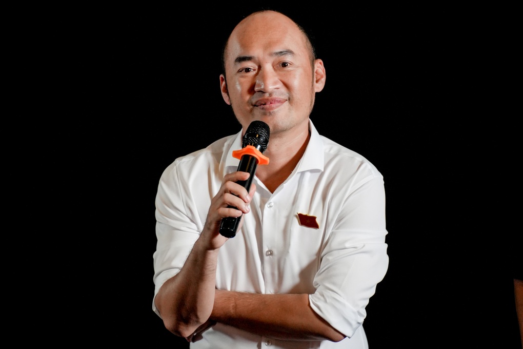 Tiến Luật nói về tình huống nghẹt thở, vượt qua nỗi sợ trong show thực tế - 2 Tiến Luật nói về tình huống nghẹt thở, vượt qua nỗi sợ trong show thực tế - 2