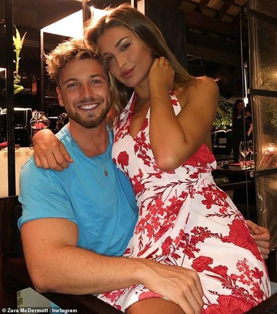 Người đẹp Zara McDermott thừa nhận phản bội bạn trai - 3 Người đẹp Zara McDermott thừa nhận phản bội bạn trai - 3