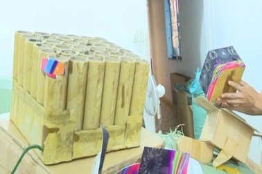 Học sinh tử vong khi tự chế pháo nổ trong phòng ngủ